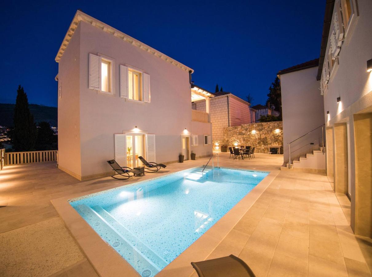 Enigma Villa *